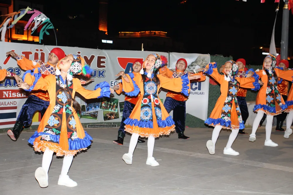 Uluslararası Amasya 23 Nisan Çocuk Halk Dansları Festivali